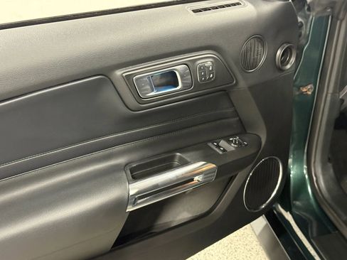 Used 2020 Ford Mustang Bullitt image 12