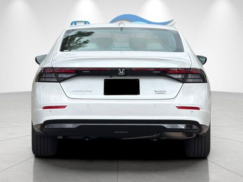 New 2026 Honda Accord Touring image 4