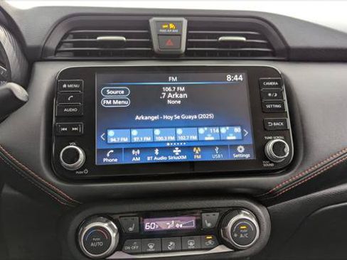 Used 2024 Nissan Versa SR FWD image 27