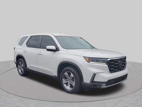 Used 2024 Honda Pilot EX-L image 2