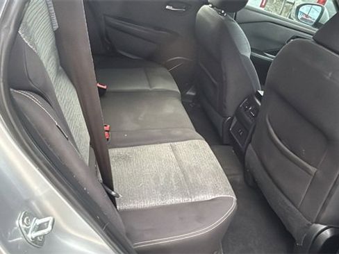 Used 2021 Nissan Rogue SV image 22