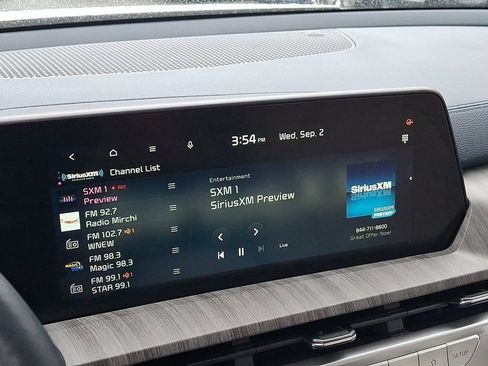 Used 2023 Kia Telluride EX w/ EX Captain's Chair Package AWD/4WD image 19