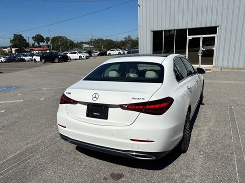 Used 2023 Mercedes-Benz C 300 4MATIC Sedan w/ Exclusive Trim Package image 9