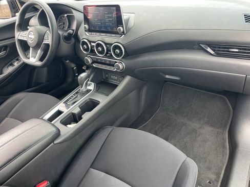Used 2024 Nissan Sentra SV image 30