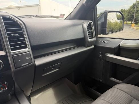 Used 2016 Ford F150 XLT w/ Equipment Group 302A Luxury AWD/4WD image 17