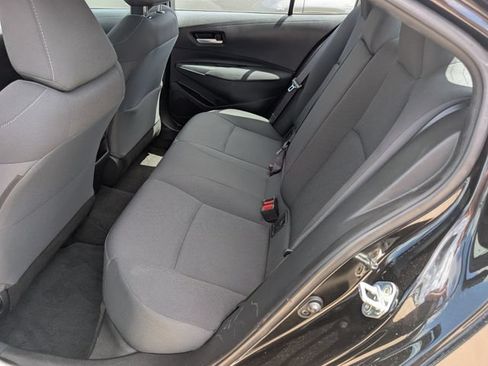Used 2020 Toyota Corolla LE FWD image 24
