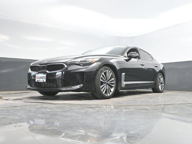 Used 2019 Kia Stinger Premium RWD image 39