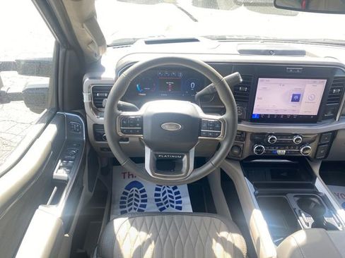 New 2026 Ford F350 Platinum w/ Platinum Plus Package AWD/4WD image 19