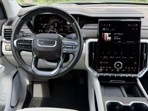 Used 2024 GMC Acadia Denali w/ Super Cruise Package AWD/4WD image 23