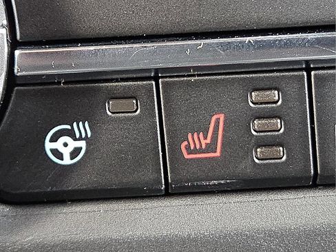 New 2026 Ford Bronco Outer Banks w/ Black Appearance Package image 21