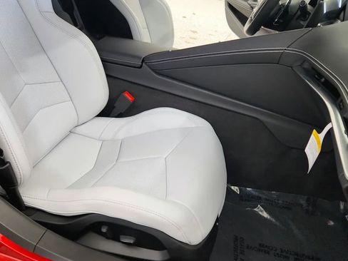 Used 2025 Chevrolet Corvette Stingray Coupe w/ 1LT image 23