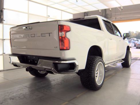 Used 2019 Chevrolet Silverado 1500 LT w/ All-Star Edition AWD/4WD image 2