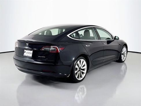 Used 2018 Tesla Model 3 Long Range image 5