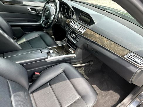 Used 2014 Mercedes-Benz E 350 Sedan w/ Premium 1 Package image 17