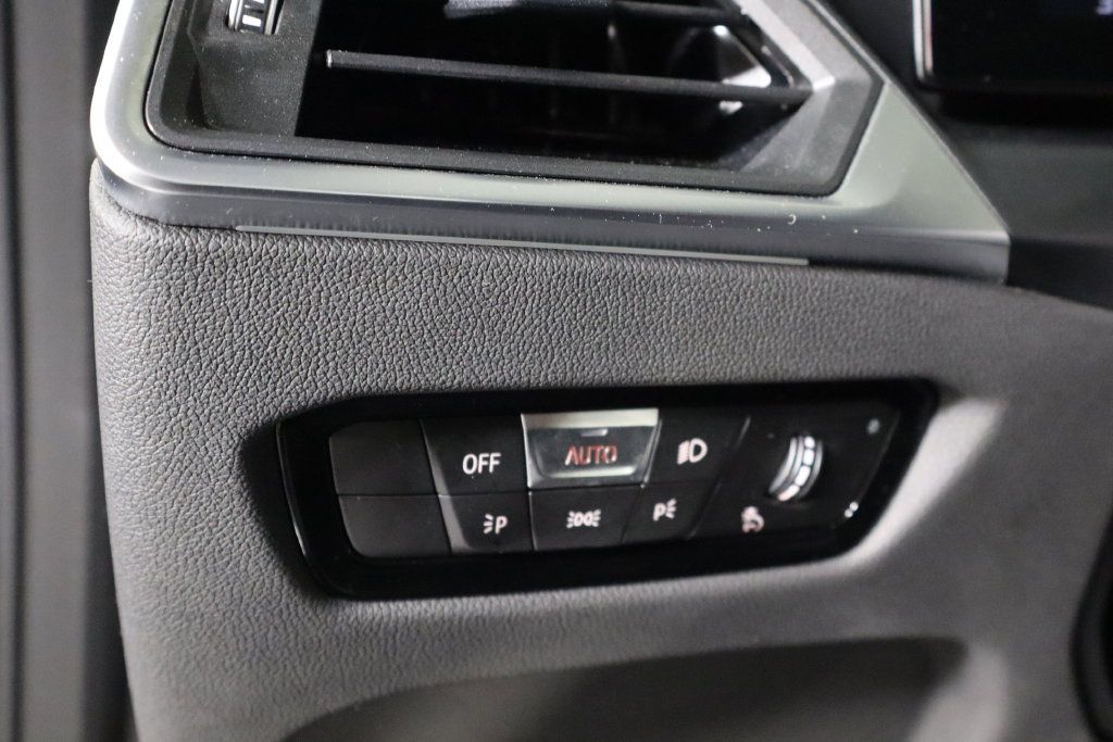 Used 2024 BMW M2 RWD image 16