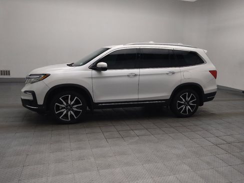 Used 2021 Honda Pilot Touring image 2