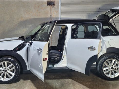 Used 2012 MINI Cooper Countryman S image 12