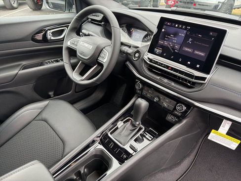 New 2026 Jeep Compass Latitude AWD/4WD image 26