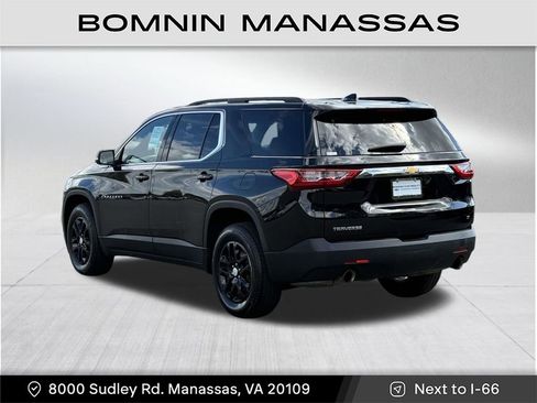 Used 2021 Chevrolet Traverse LT image 4