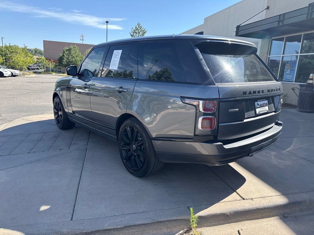 Used 2018 Land Rover Range Rover Supercharged AWD/4WD image 8