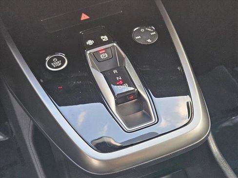 Used 2023 Audi Q4 e-tron Premium Plus w/ Premium Plus image 13