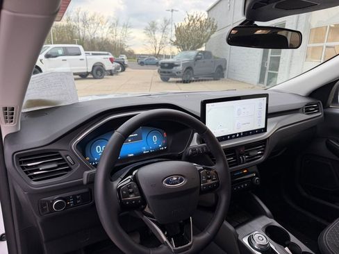 Used 2024 Ford Escape Active w/ Tech Pack #2 image 11