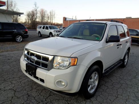 Used 2012 Ford Escape XLT image 18