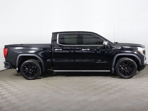 Used 2021 GMC Sierra 1500 Denali w/ Denali Ultimate Package AWD/4WD image 24
