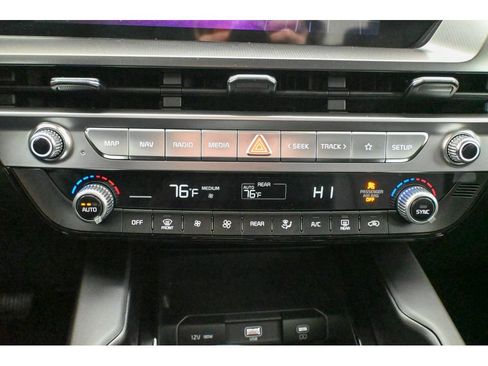 New 2025 Kia Telluride LX image 27