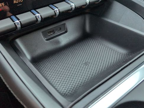 New 2027 GMC Terrain Elevation w/ Elevation Premium Package FWD image 21
