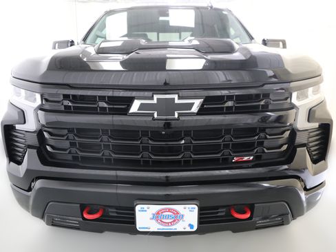 Used 2023 Chevrolet Silverado 1500 LT Trail Boss w/ Convenience Package II image 14