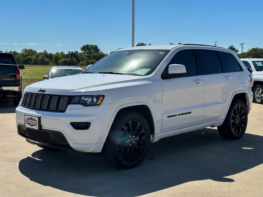 Used 2021 Jeep Grand Cherokee Laredo X RWD image 7