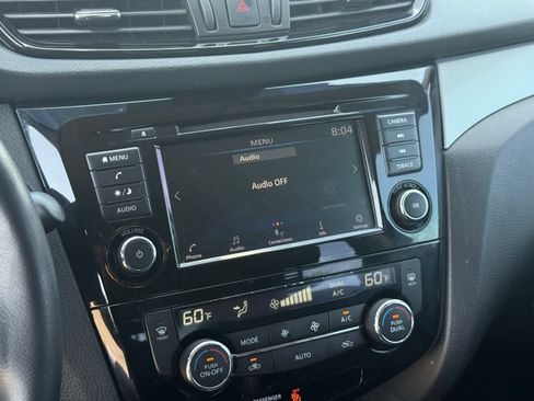 Used 2020 Nissan Rogue Sport SV w/ Technology Package FWD image 20
