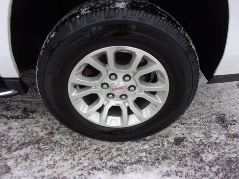 Used 2019 GMC Yukon XL SLT w/ Open Road Package image 31