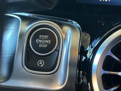 Certified 2025 Mercedes-Benz GLB 250 GLB 250 image 28