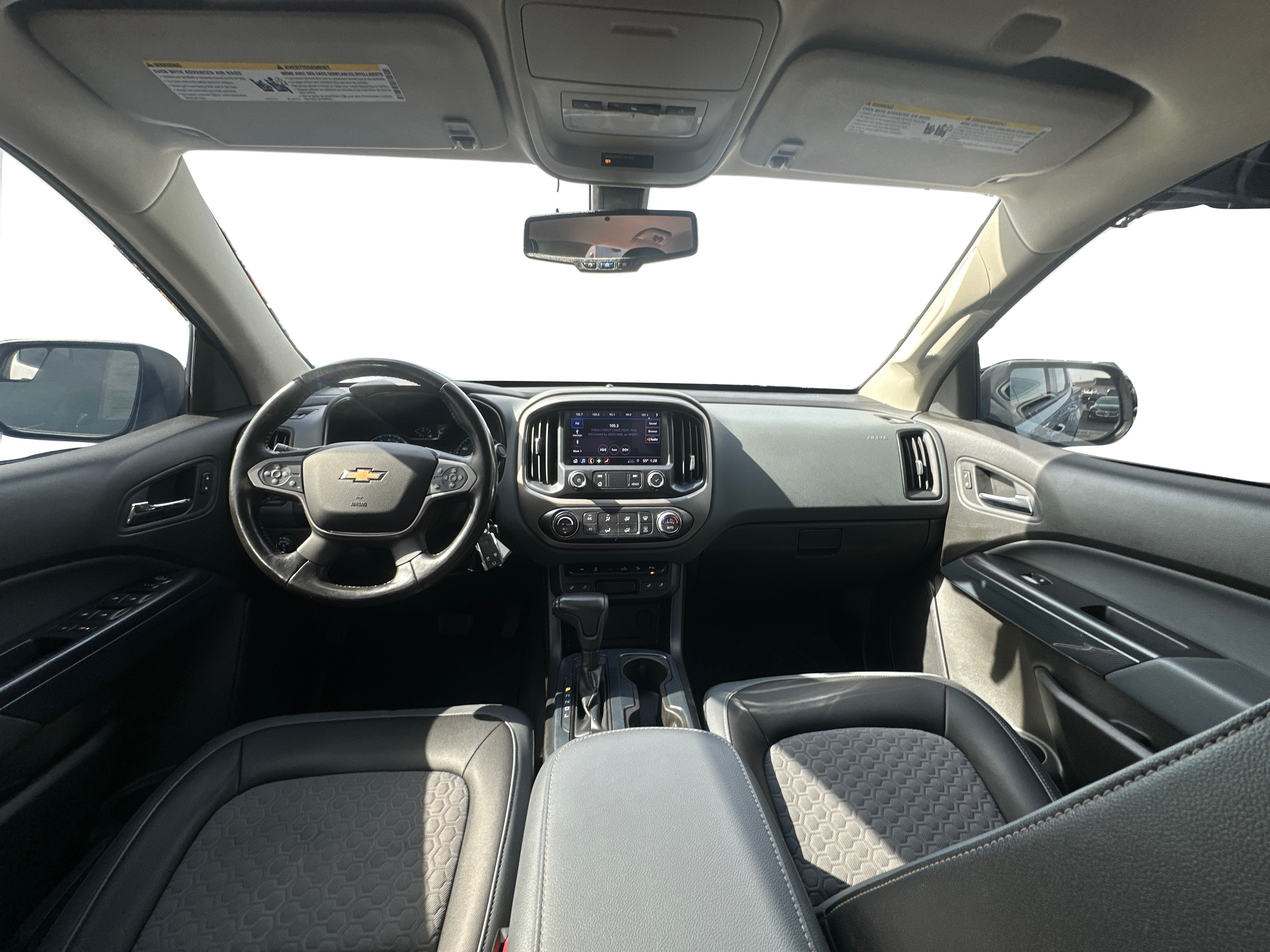 Used 2019 Chevrolet Colorado Z71 AWD/4WD image 11
