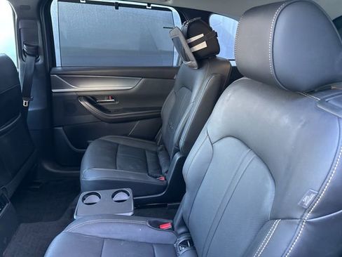 Used 2024 MAZDA CX-90 Plug-In Hybrid w/ Preferred image 6