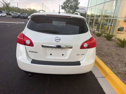 Used 2013 Nissan Rogue SL AWD/4WD image 12