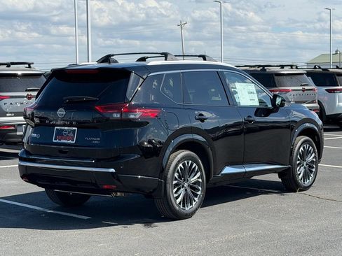 New 2026 Nissan Rogue Platinum AWD/4WD image 4