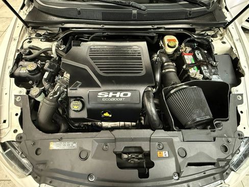 Used 2016 Ford Taurus SHO w/ Sho Performance Package image 36