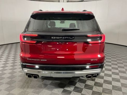 Used 2024 GMC Acadia Denali image 8