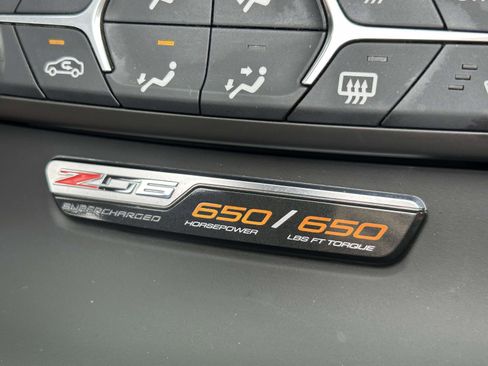 Used 2016 Chevrolet Corvette Z06 w/ 2LZ Preferred Equipment Group image 20