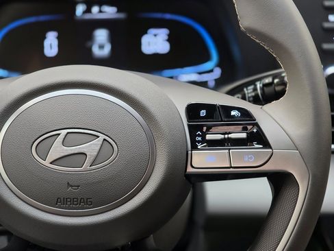 New 2026 Hyundai Elantra Sport image 18