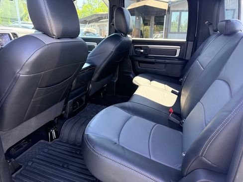Used 2022 RAM 1500 Warlock AWD/4WD image 35