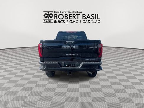 New 2026 GMC Sierra 3500 Denali Ultimate AWD/4WD image 7