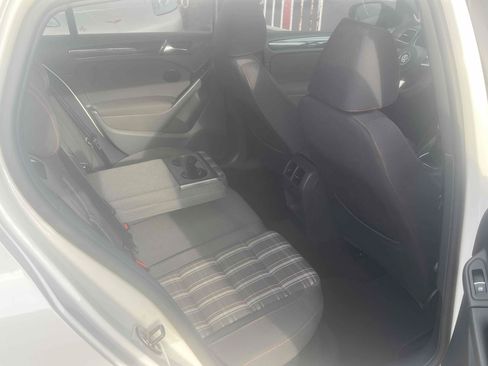 Used 2012 Volkswagen Golf 4-Door FWD image 10
