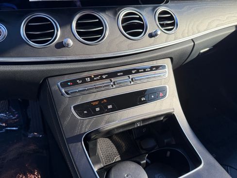 Certified 2022 Mercedes-Benz E 350 E 350 image 19