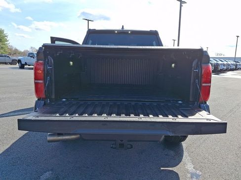 Used 2024 Toyota Tacoma TRD Sport AWD/4WD image 26