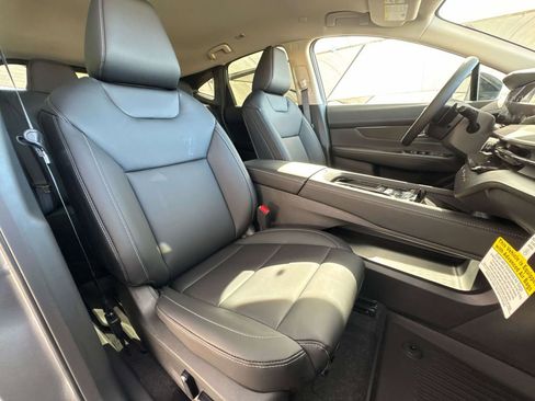 New 2026 Nissan Murano SV AWD/4WD image 23