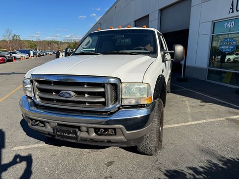 Used 2003 Ford F250 Lariat image 9